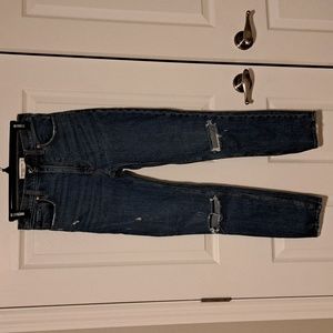 Abercrombie & Fitch The Skinny High Rise Jeans 25/0R